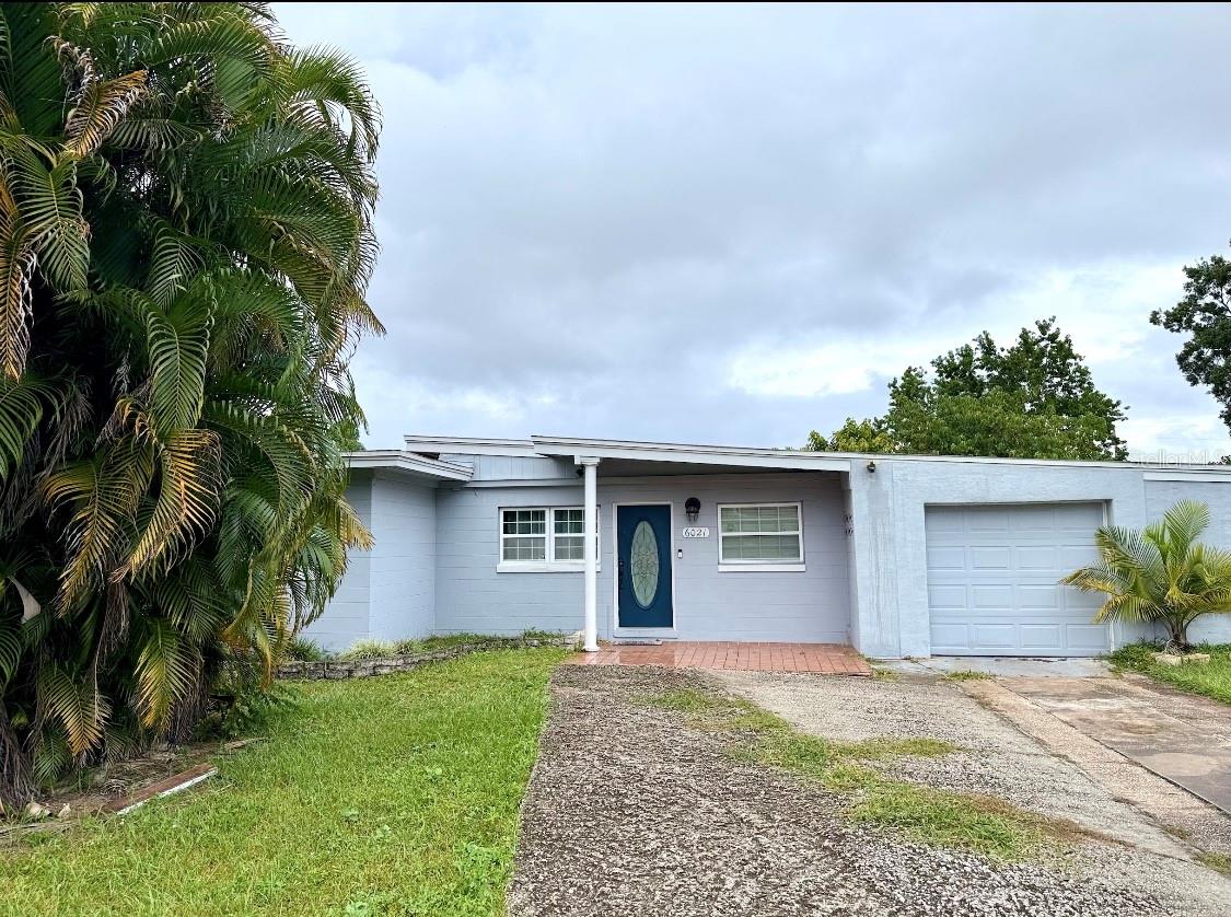 6021 YUCATAN DR