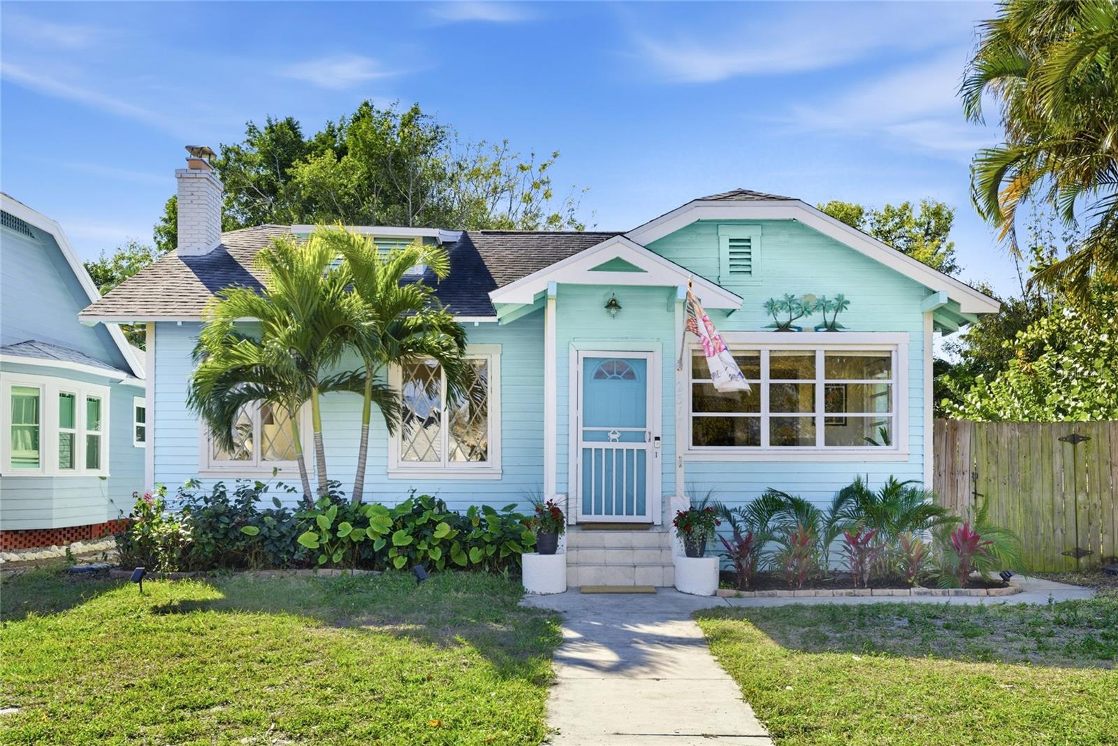2317 7TH AVE W