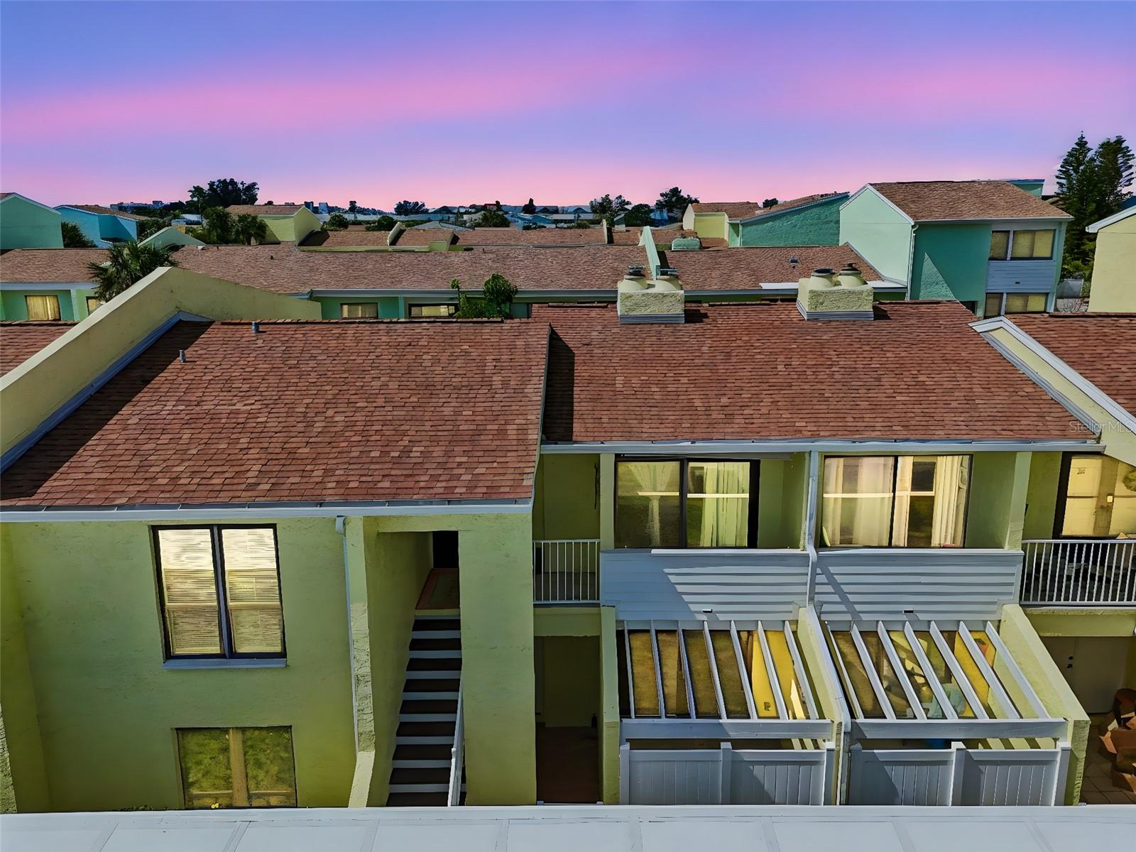 1 WINDRUSH BLVD #23