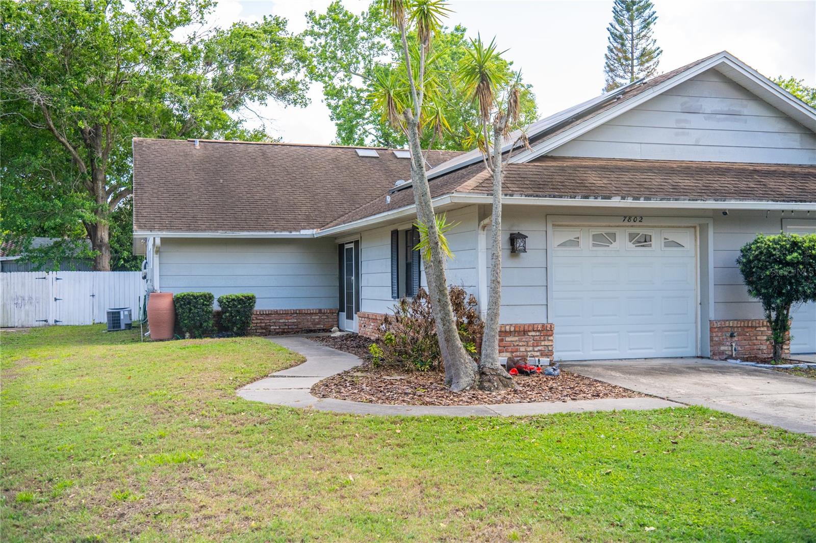 7802 RICHWOOD DR