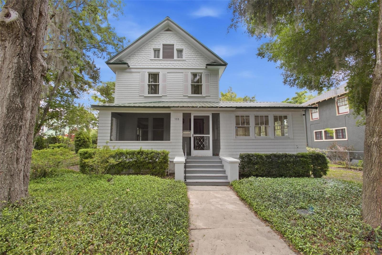 533 N SANS SOUCI AVE