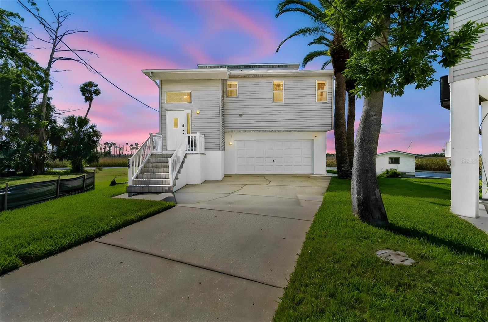5247 TROPICAL PT