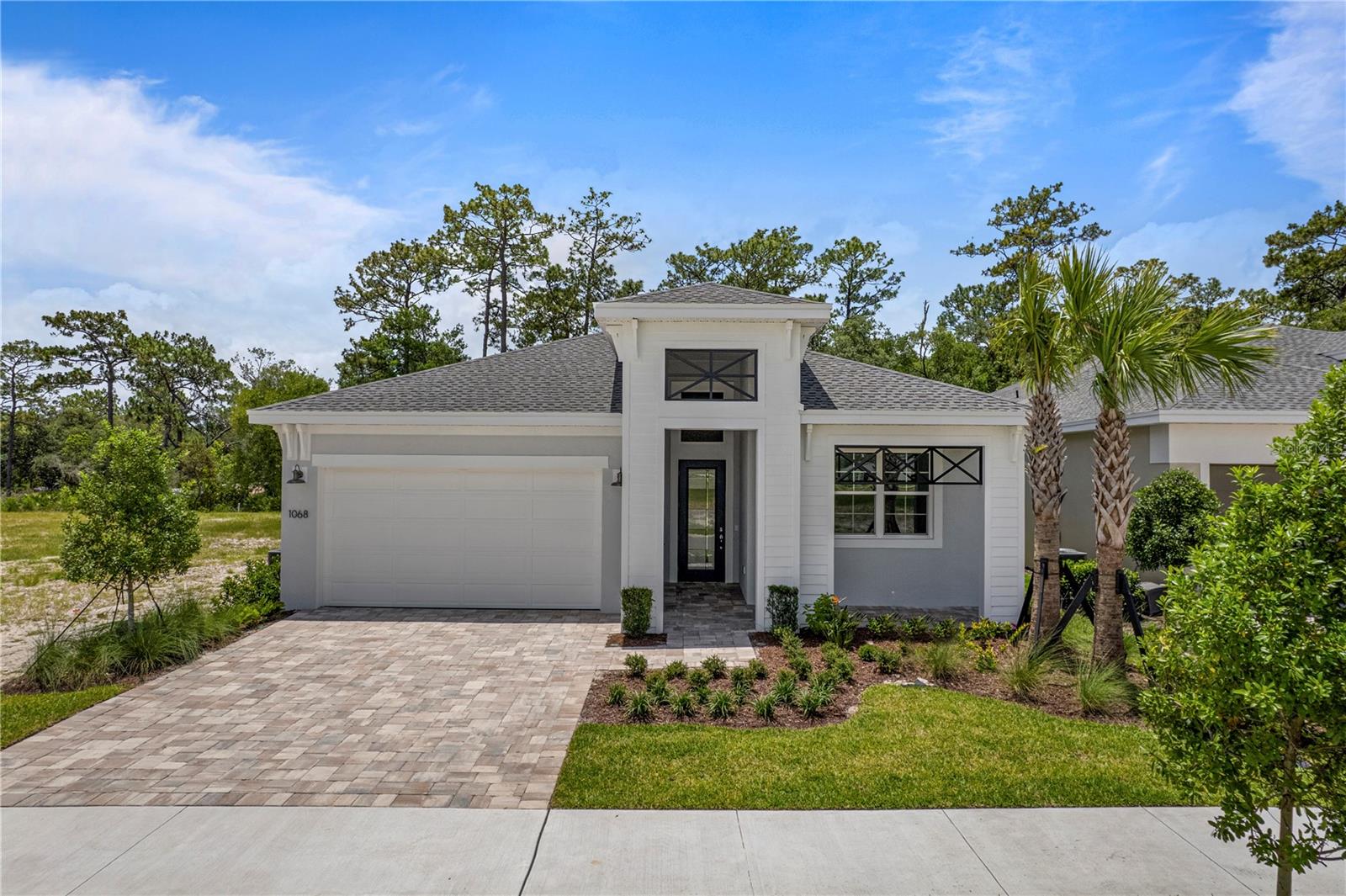 1068 LILIANA DR