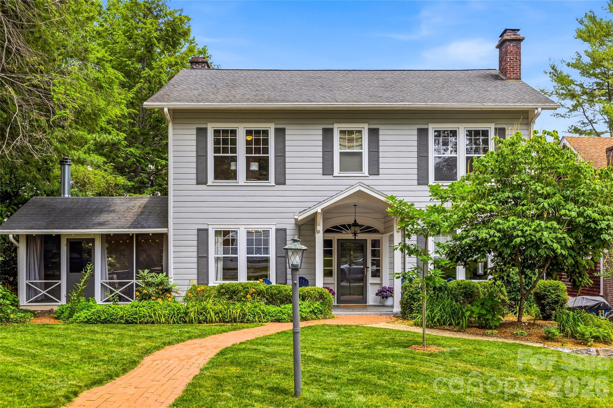 1620 Norwood Place