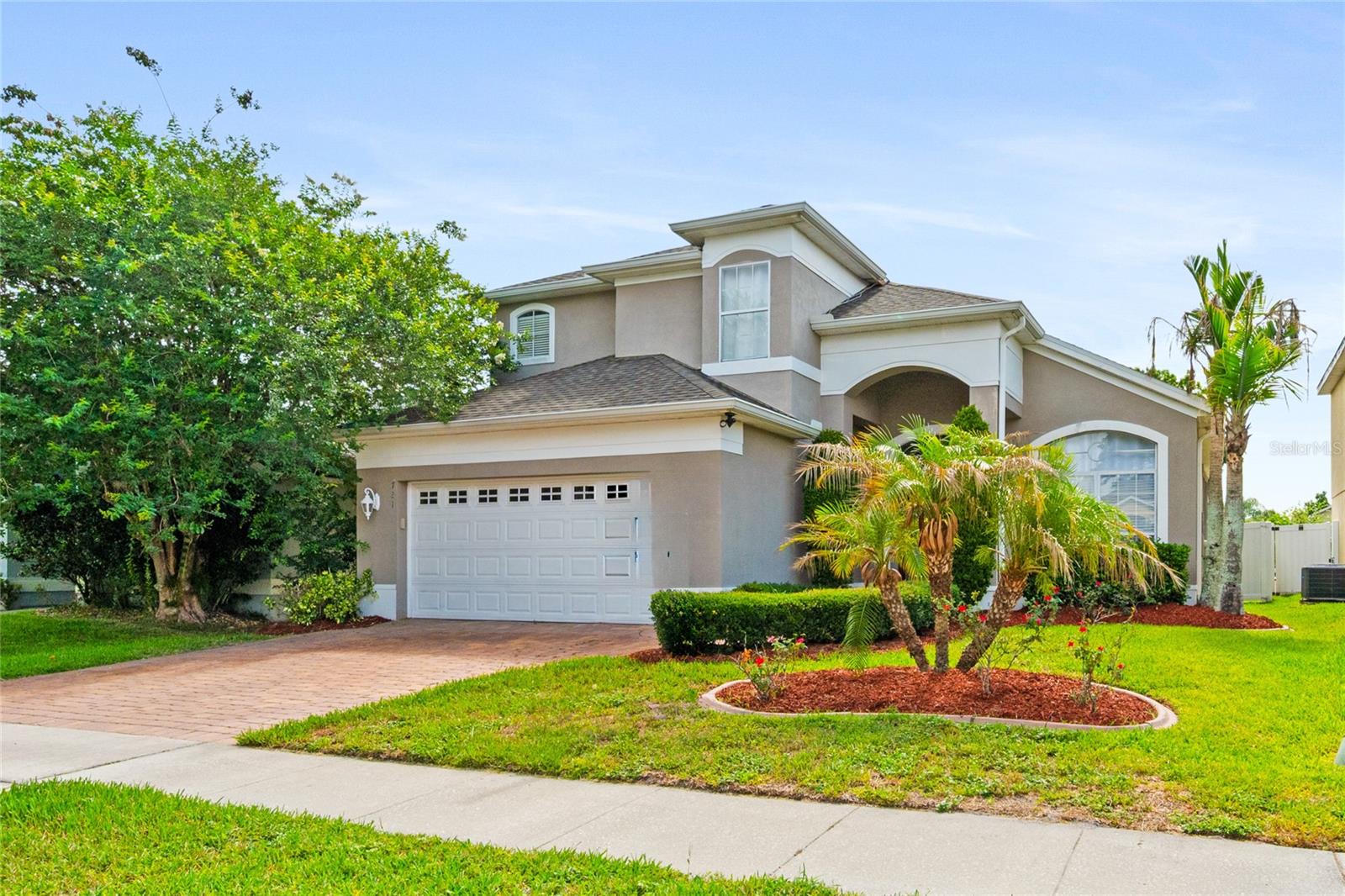 721 HARDWOOD CIR