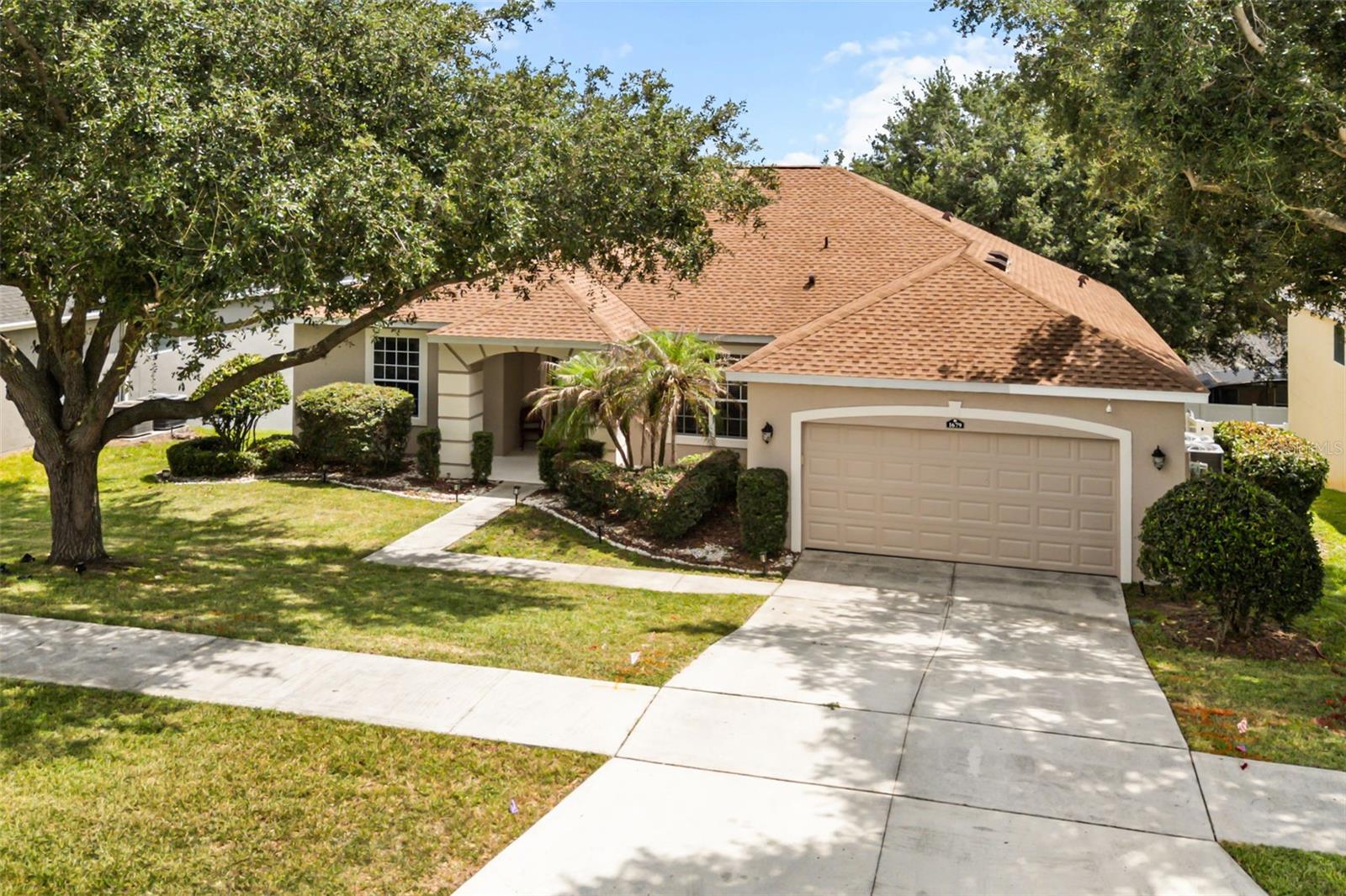 1679 GRANDIFLORA AVE