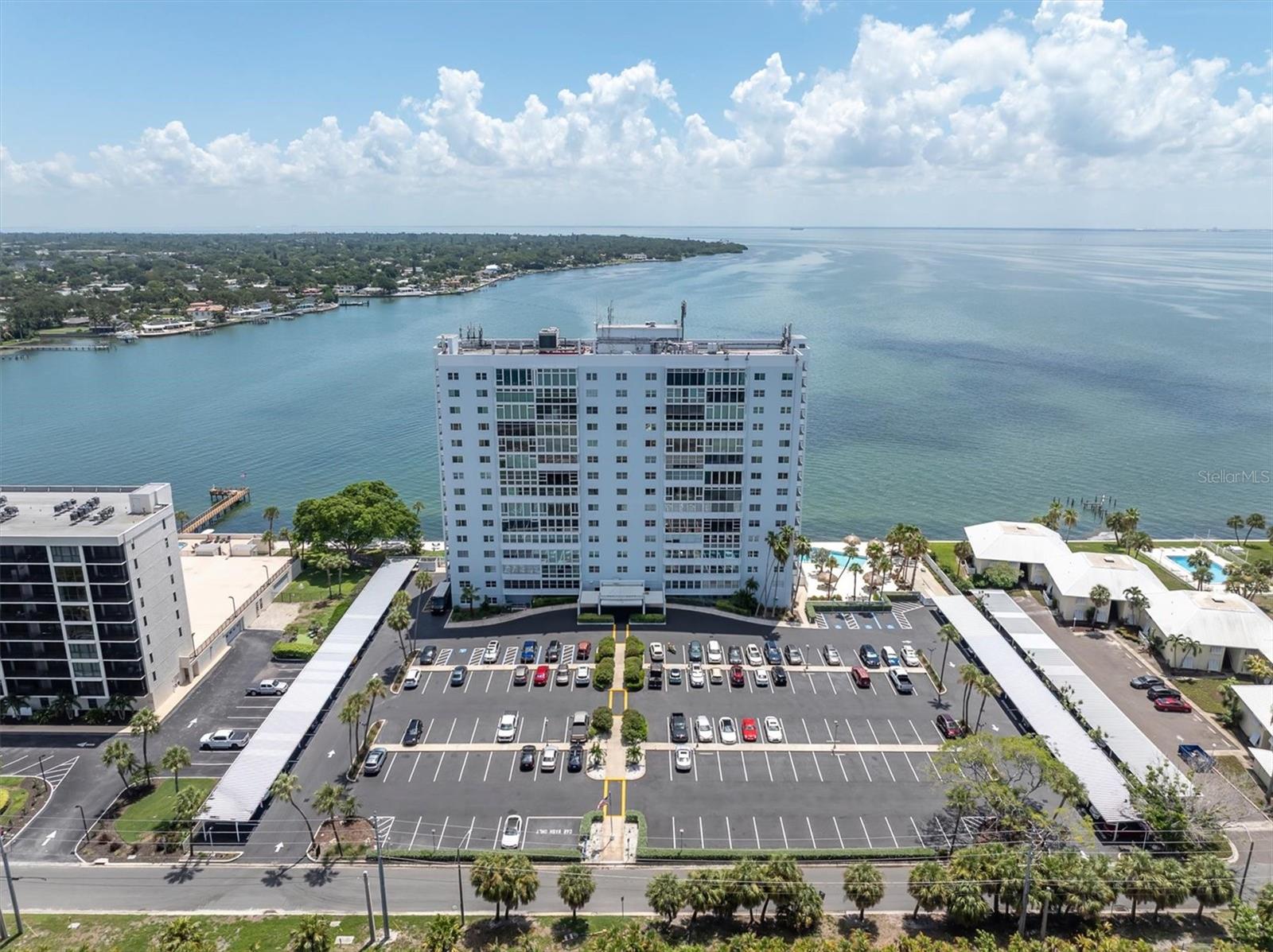 7200 SUNSHINE SKYWAY LN S #15H