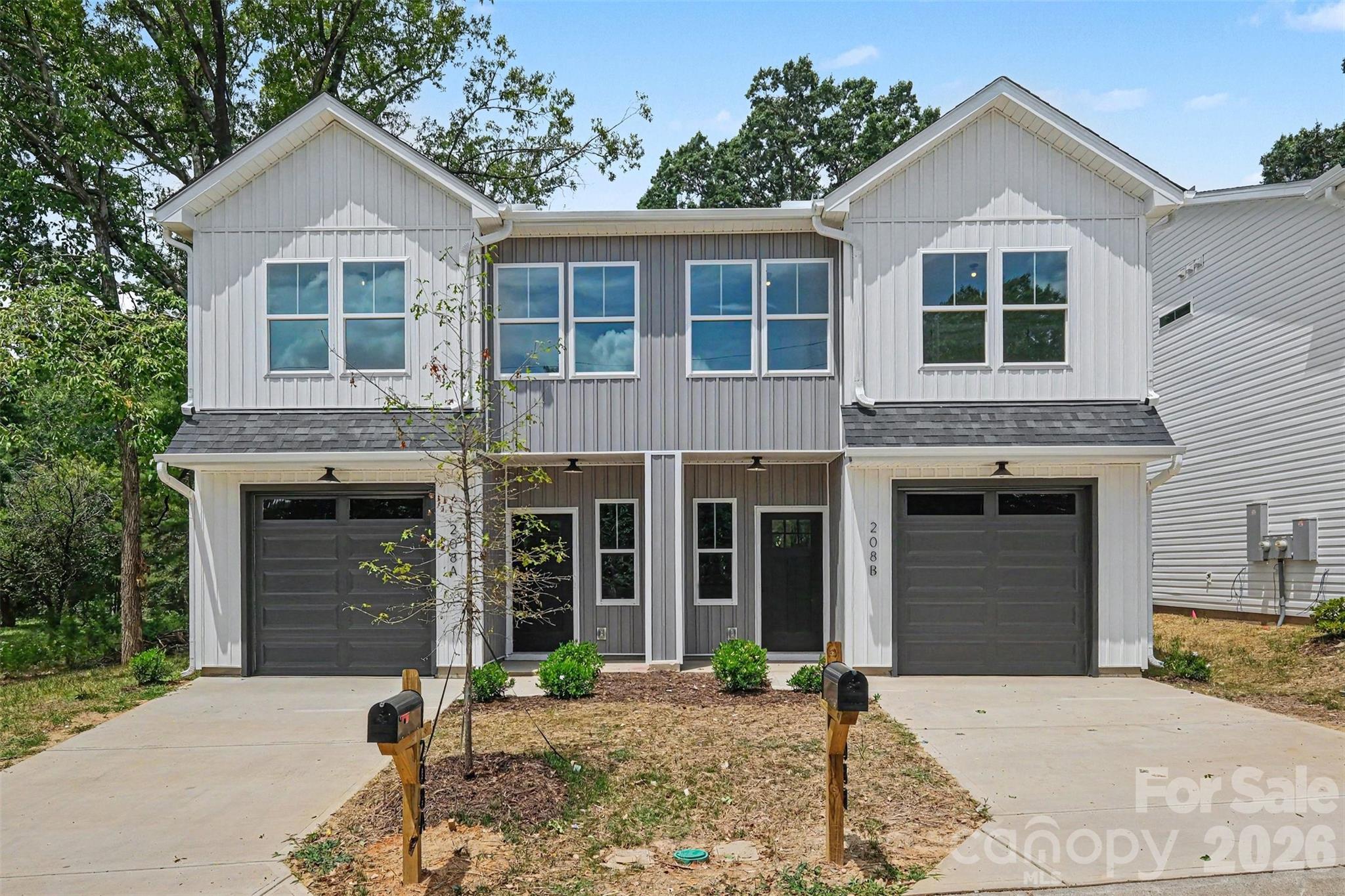 208 W Todd Lane