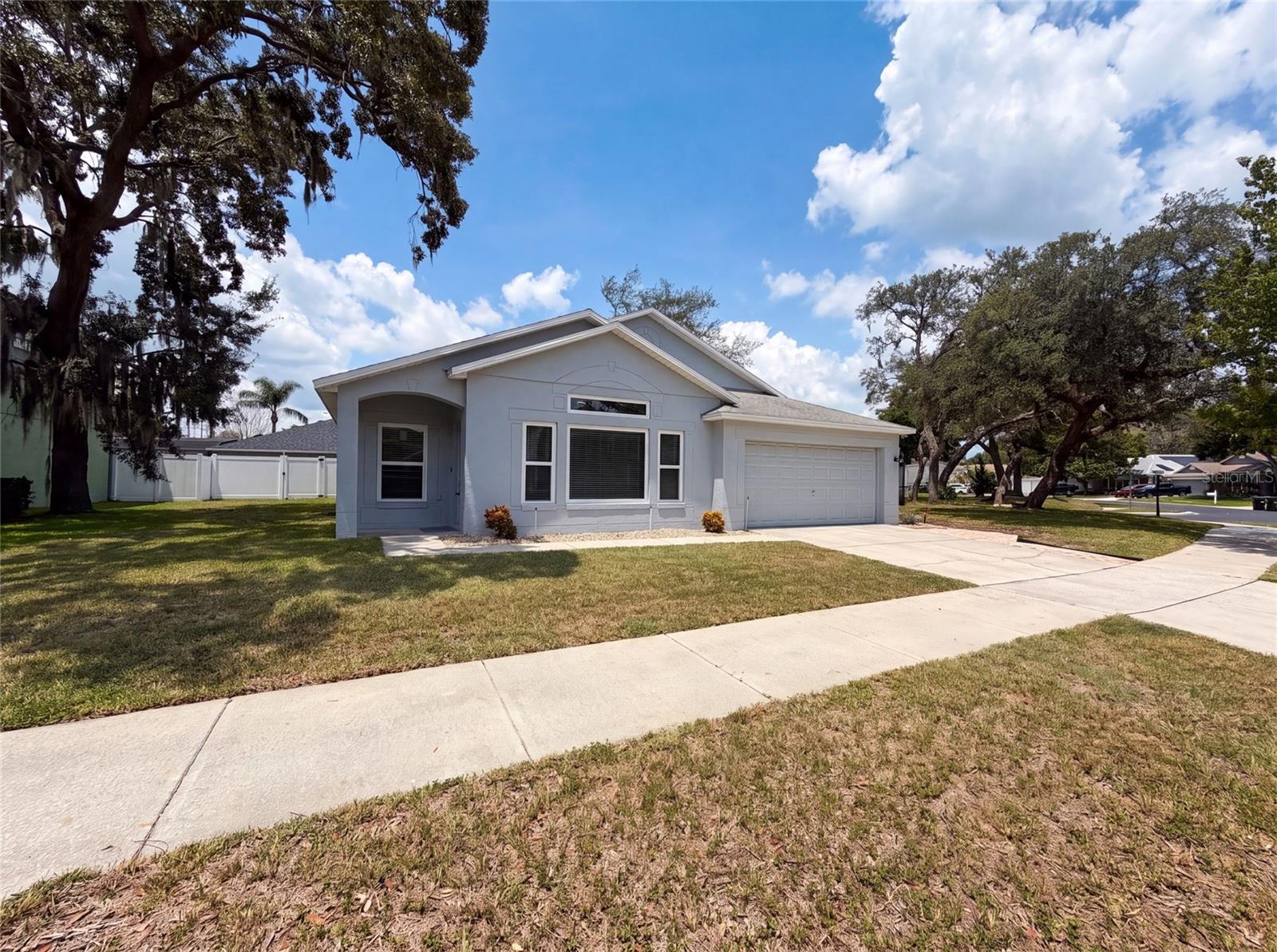 3800 SEMINOLE DR