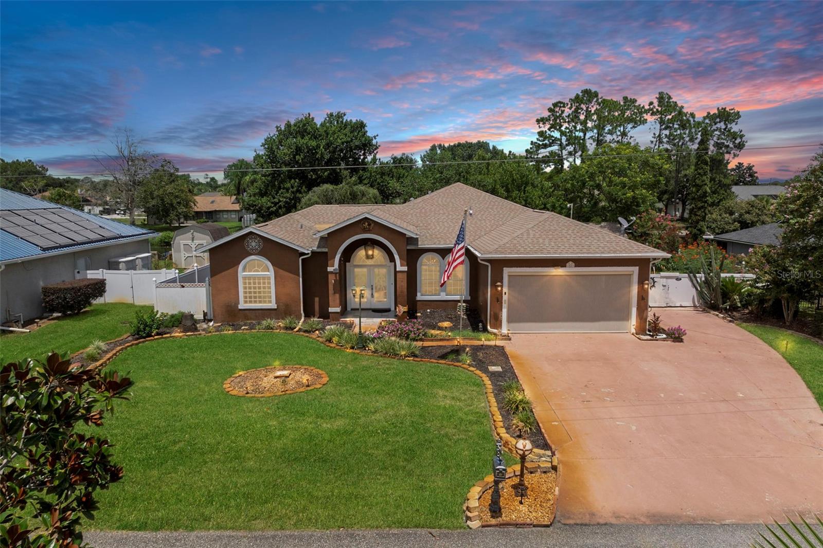 52 BUTTONWORTH DR