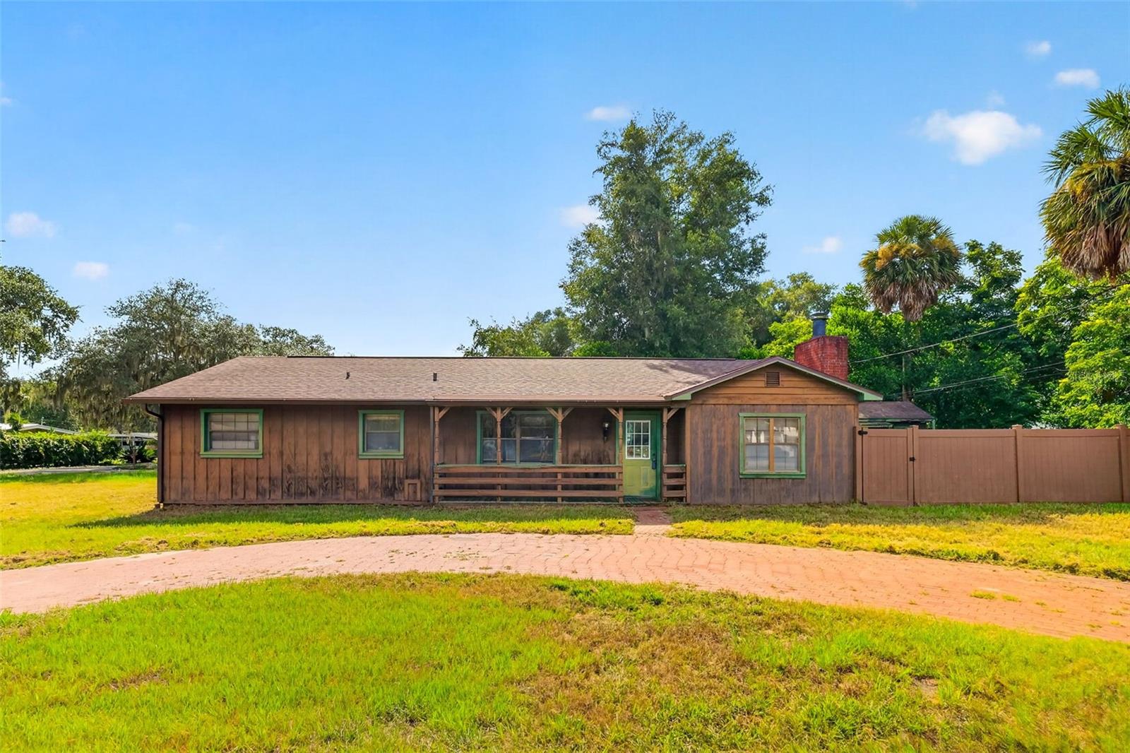 315 S LONE OAK DR