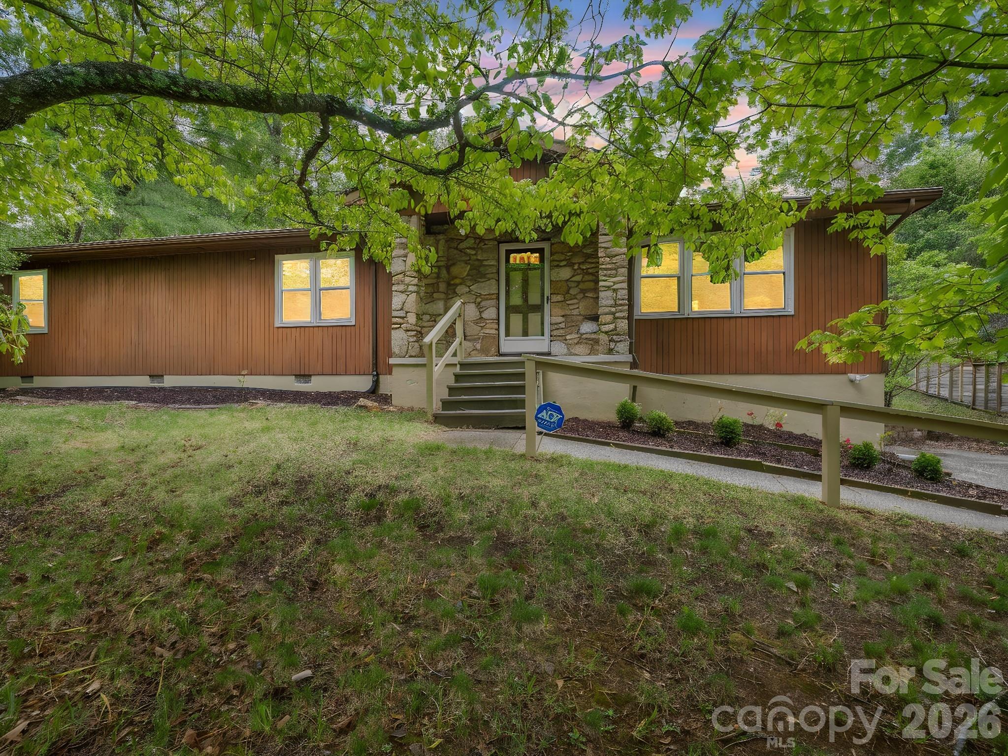 11 Deer Run Drive