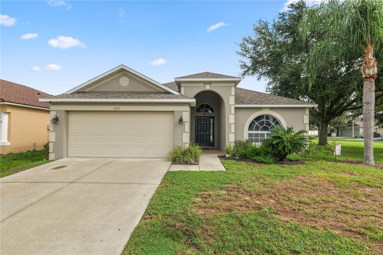 3737 ROLLINGSFORD CIR