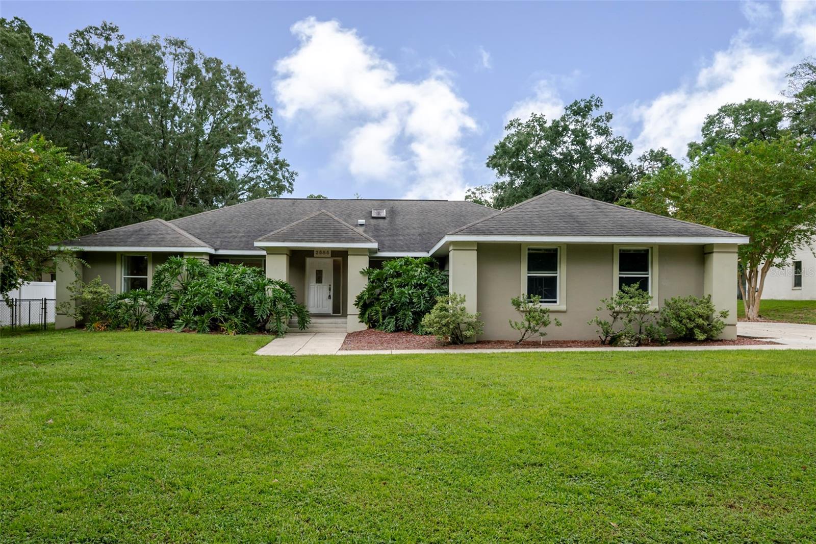 3585 SE 55TH CT