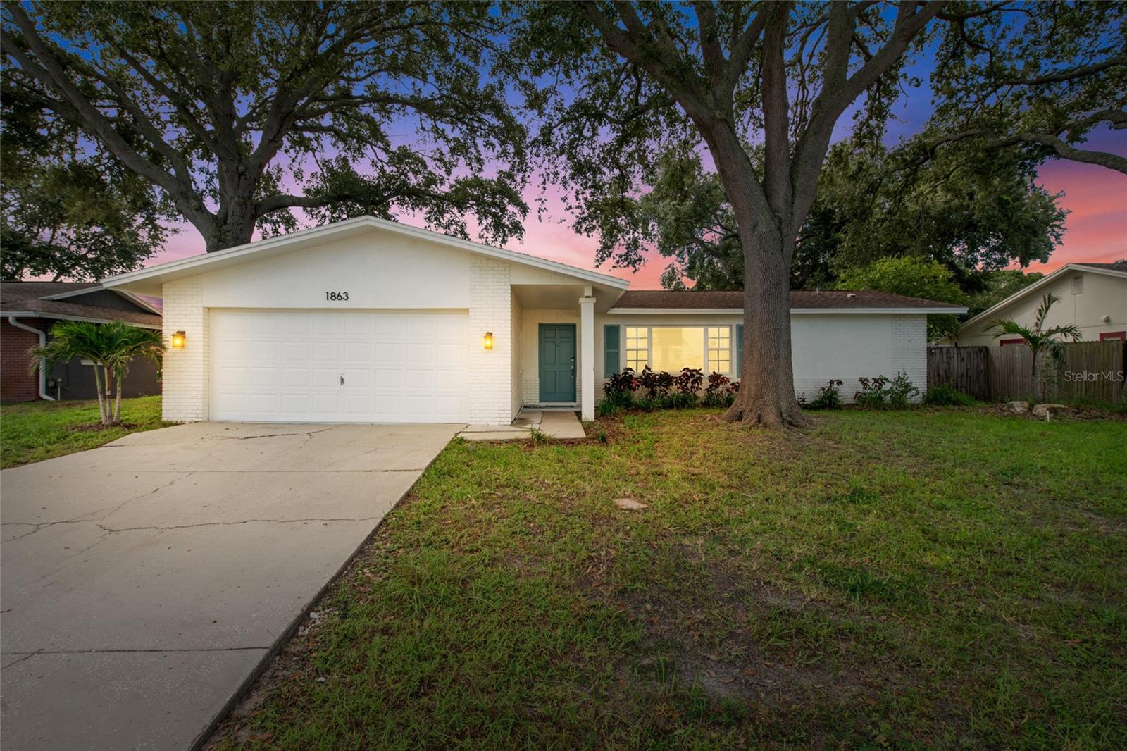 1863 MONICA DR