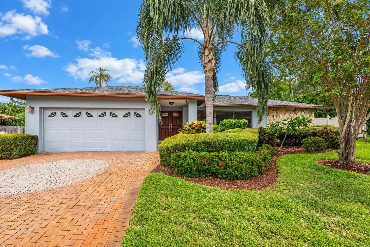 1570 FIFE CT