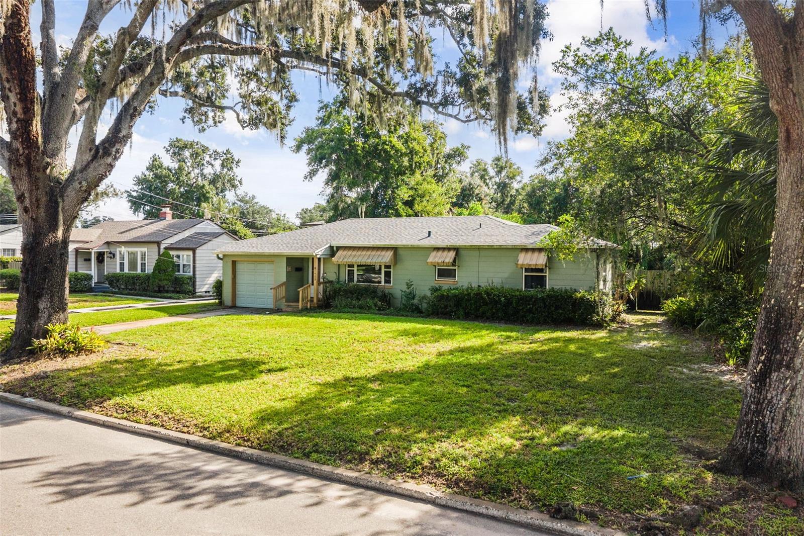 1409 N WESTMORELAND DR