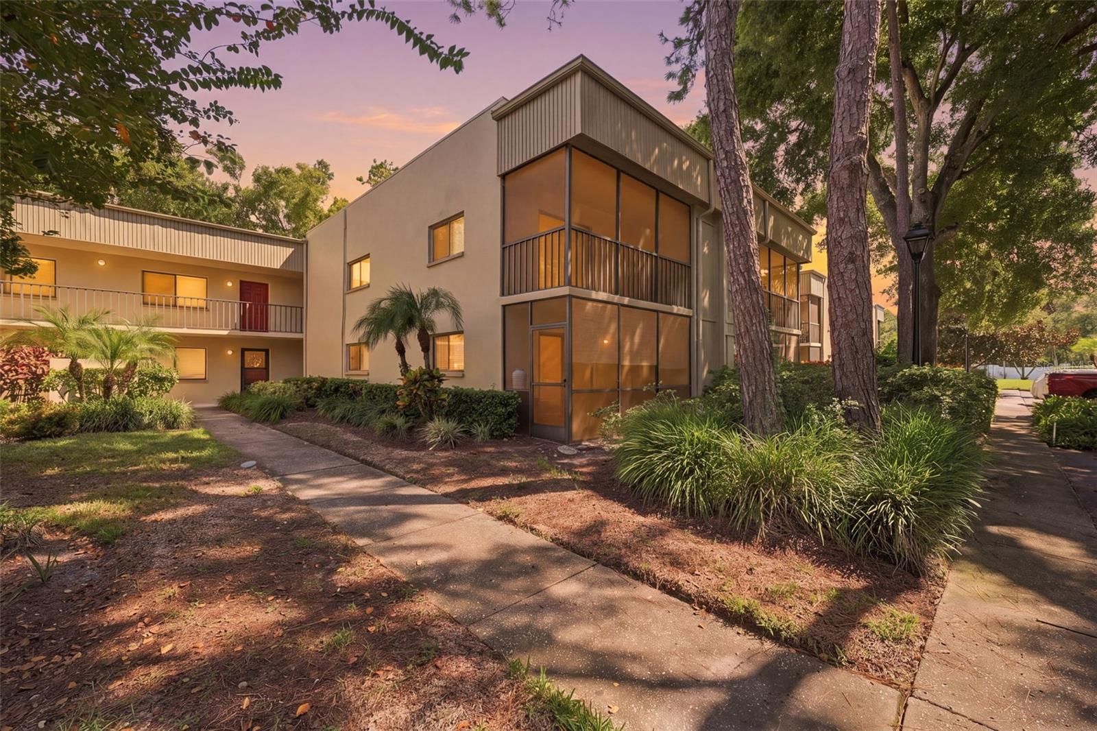 3300 FOX CHASE CIR N #224