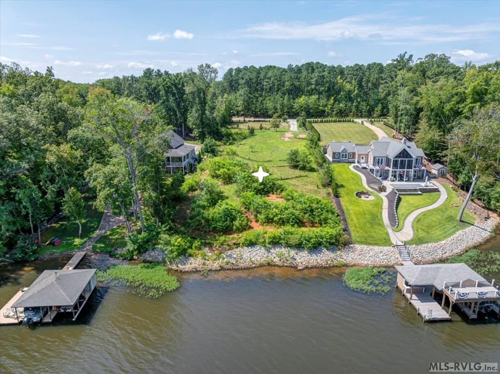 1500 Thornton Dr, Boydton VA 23917