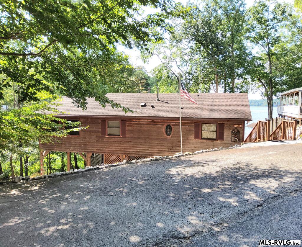 201 Gila Trail, Bracey VA 23919